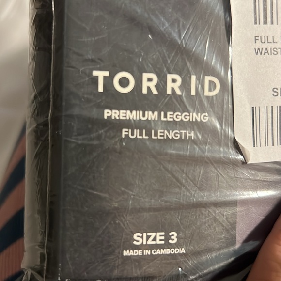 Torrid Premium Leggings Full Length - Picture 10 of 11